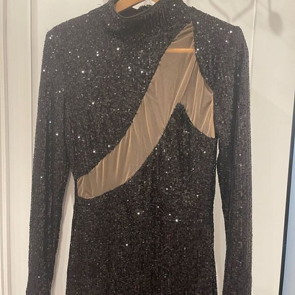 NEW Michael Costello x Revolve Houston Sequins Mesh Maxi Dress in Black.Size M - Picture 7 of 16